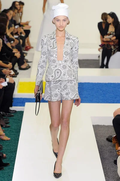 Look 45